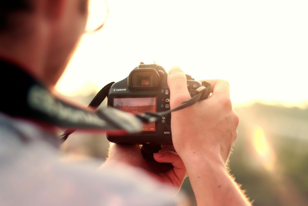 pexels-jeshoots-3600